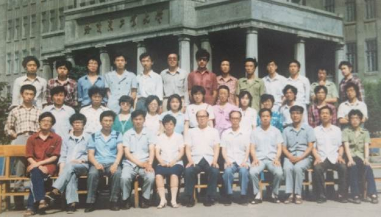 英国上市公司官网365
