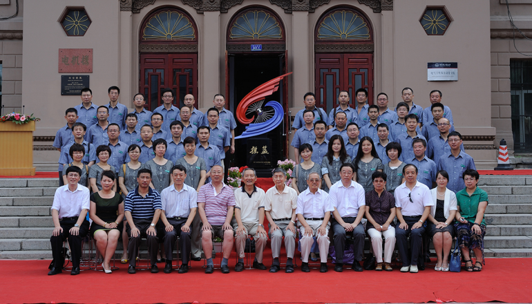 英国上市公司官网365