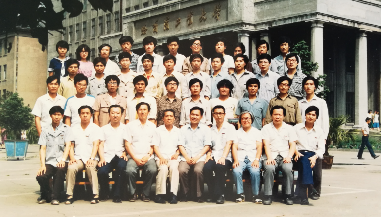 英国上市公司官网365